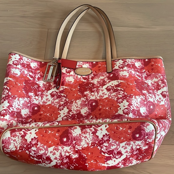 Coach Tote - Picture 3 of 7